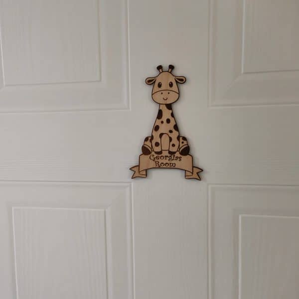Personalised Bedroom Door Sign for children Cute Giraffe Wall Decor For Playrooms Bedrooms or Nursery - Image 3