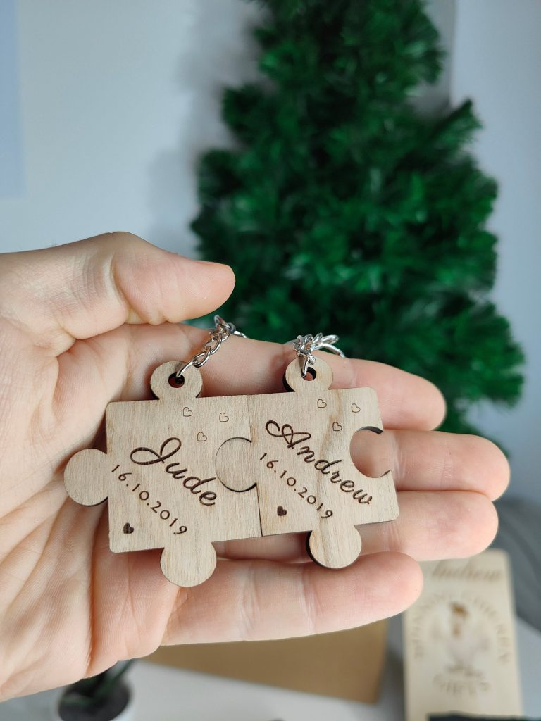 Personalised his and hers jigsaw missing peice anniversary gift