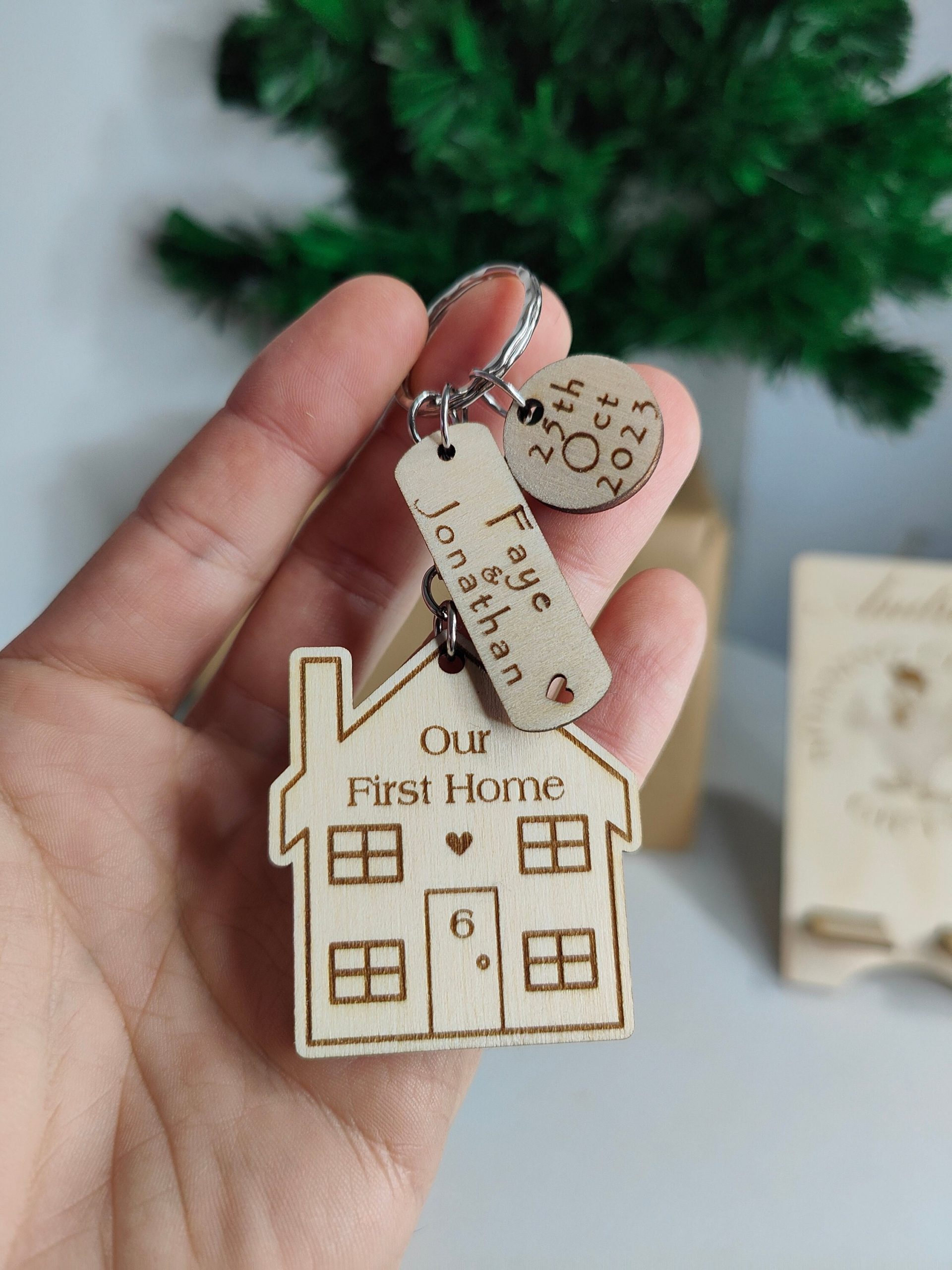 Personalised house warming gift keyring